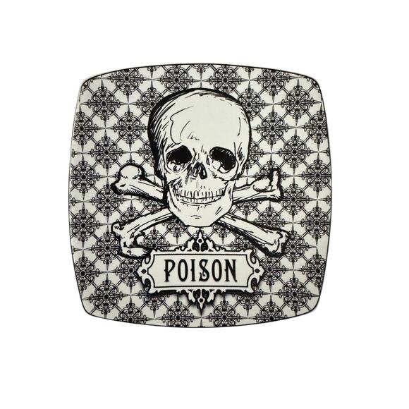 222 Fifth Skull Warning Dessert Plates Set of 4 Beware Danger RIP and Poison - Picture 2 of 7